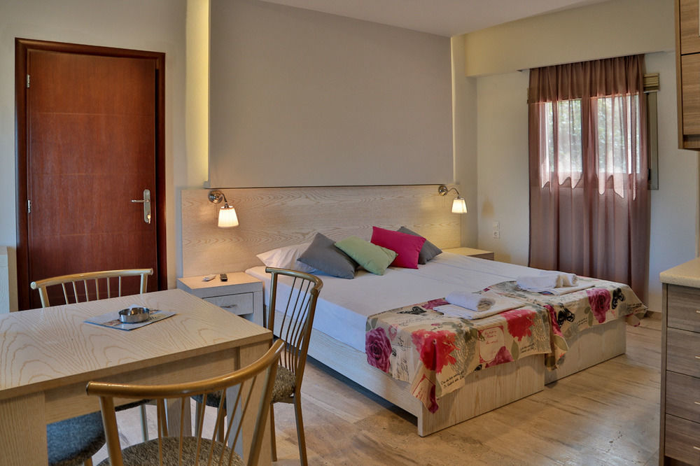 Attalos Apartments Agia Pelagia  Luaran gambar